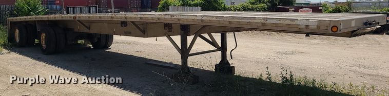 image for item MO9920 2002 Reitnouer  flatbed trailer