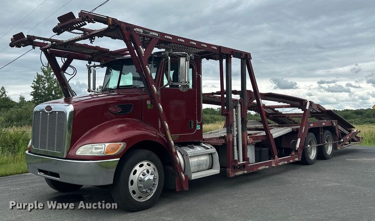 image for item MQ9297 2006 Peterbilt 335  car carrier truck