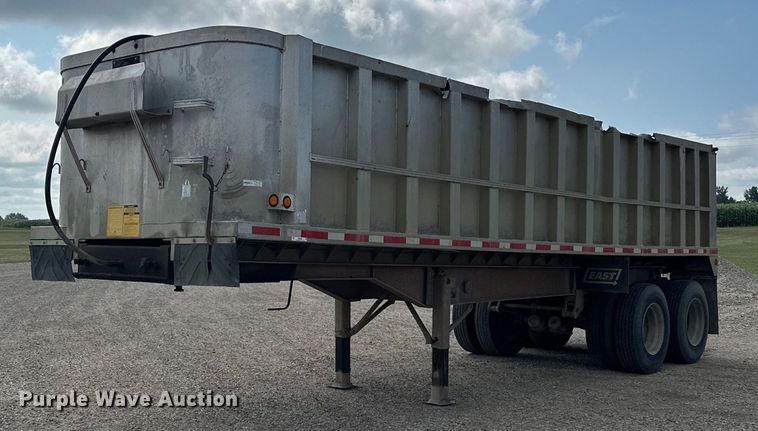 image for item MQ9298 1986 Dorsey  end dump trailer