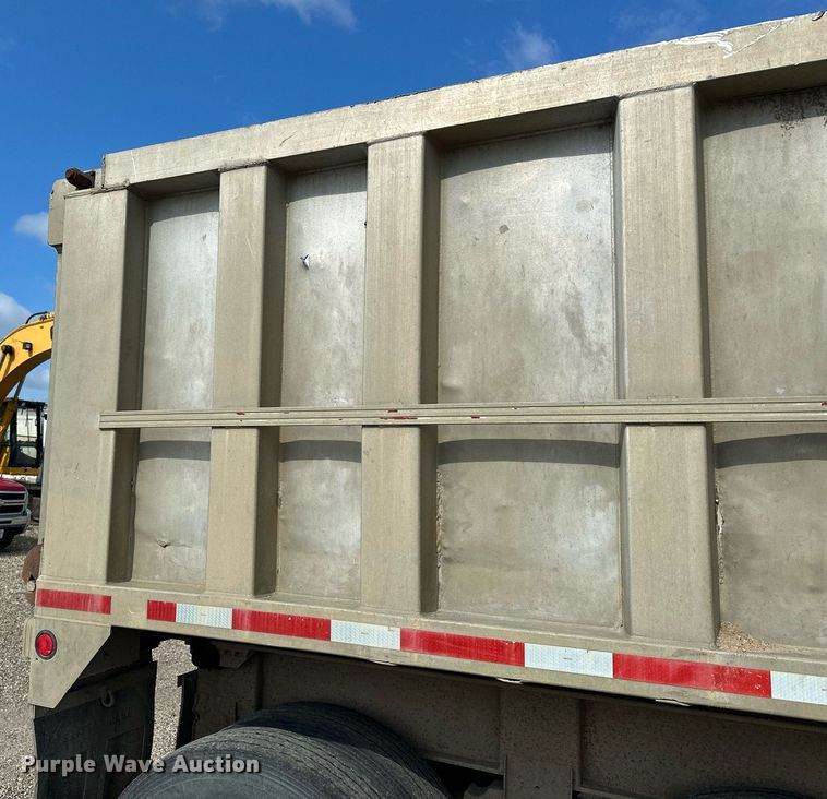 image for item MQ9298 1986 Dorsey  end dump trailer