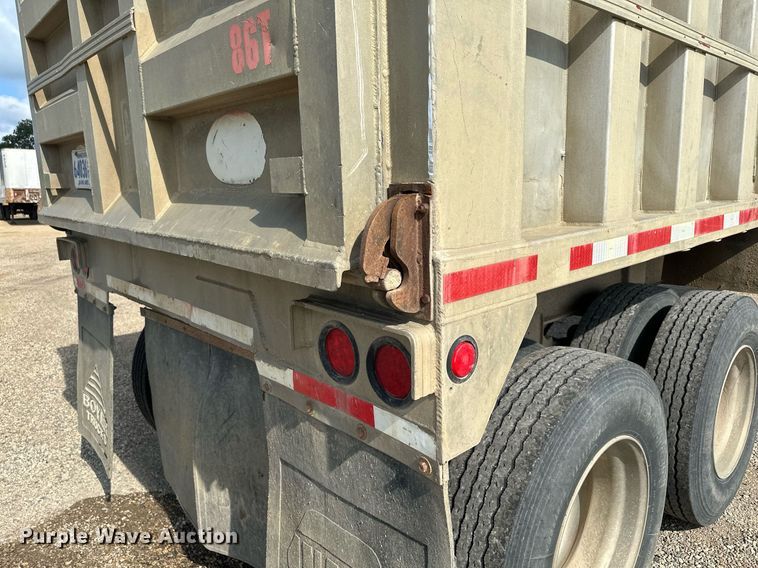 image for item MQ9298 1986 Dorsey  end dump trailer