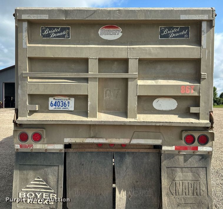 image for item MQ9298 1986 Dorsey  end dump trailer