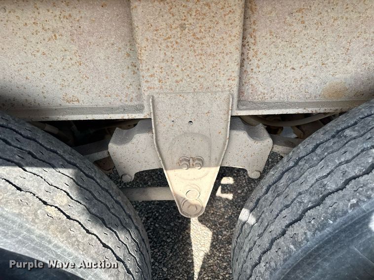 image for item MQ9298 1986 Dorsey  end dump trailer