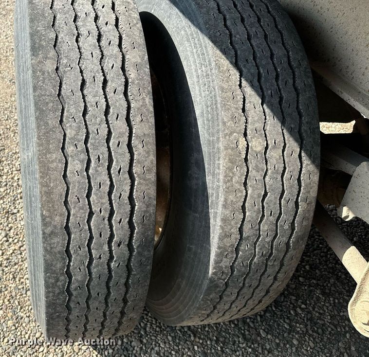 image for item MQ9298 1986 Dorsey  end dump trailer