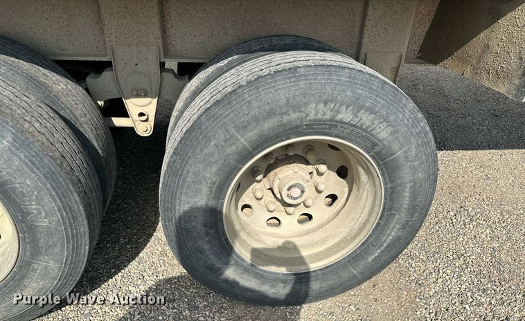 image for item MQ9298 1986 Dorsey  end dump trailer