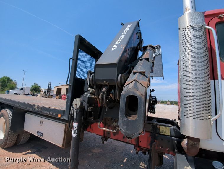 image for item MY9812 2007 Mack CV713  crane truck