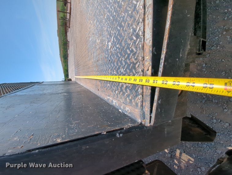 image for item MY9812 2007 Mack CV713  crane truck