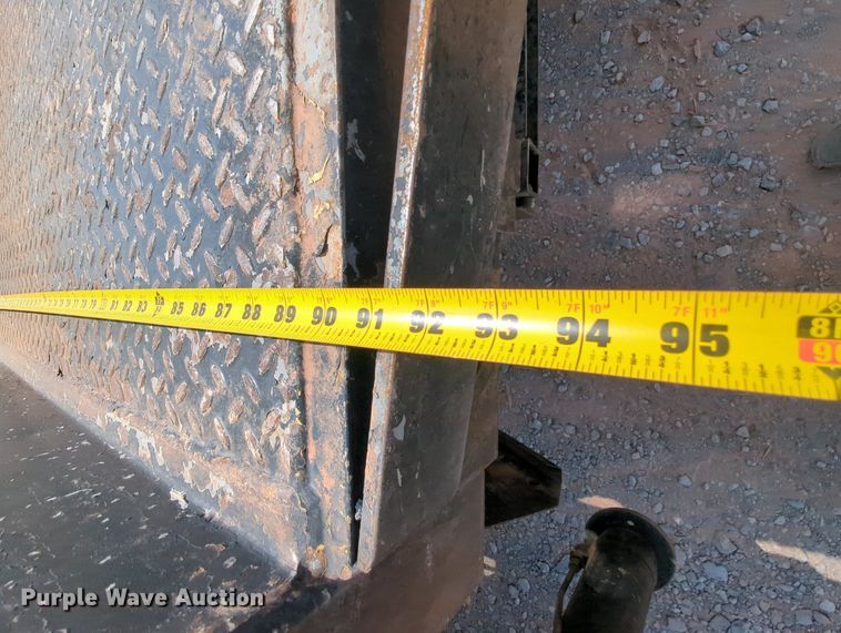 image for item MY9812 2007 Mack CV713  crane truck