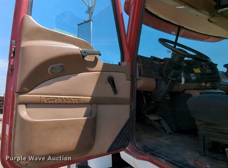 image for item MY9812 2007 Mack CV713  crane truck