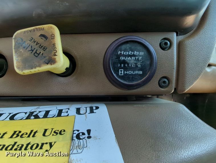 image for item MY9812 2007 Mack CV713  crane truck