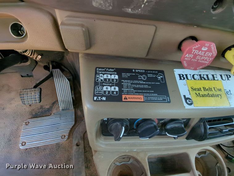 image for item MY9812 2007 Mack CV713  crane truck