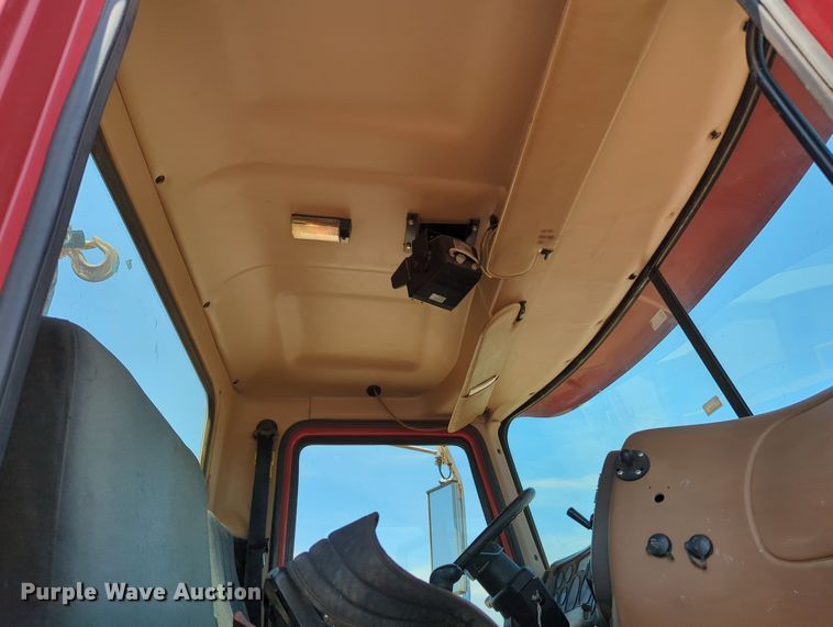 image for item MY9812 2007 Mack CV713  crane truck