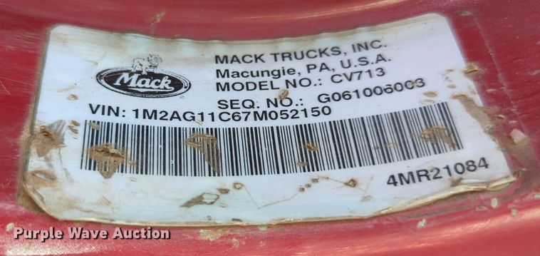 image for item MY9812 2007 Mack CV713  crane truck