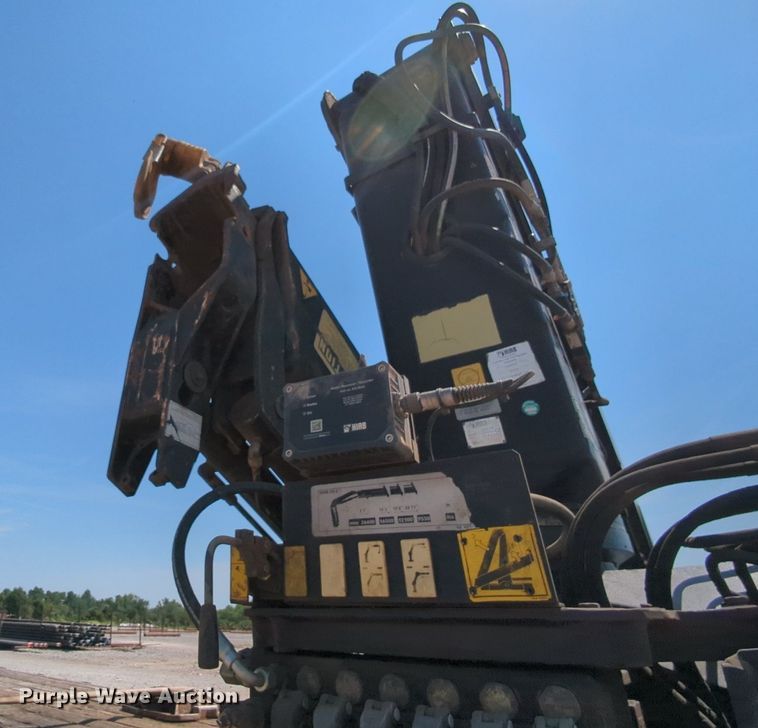 image for item MY9813 2006 Kenworth T800  crane truck