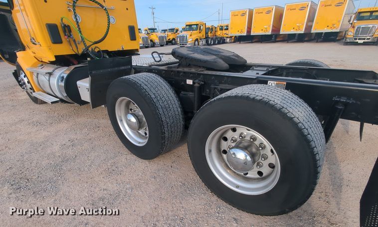 image for item MY9816 2020 Kenworth T680  semi truck