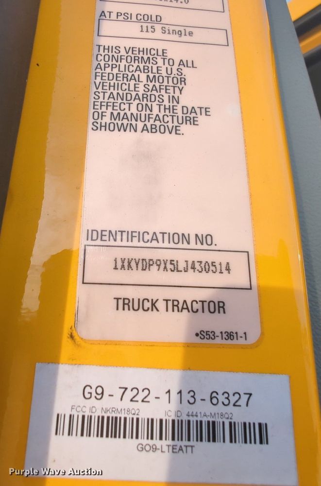 image for item MY9816 2020 Kenworth T680  semi truck