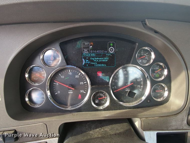 image for item MY9818 2019 Kenworth T680  semi truck