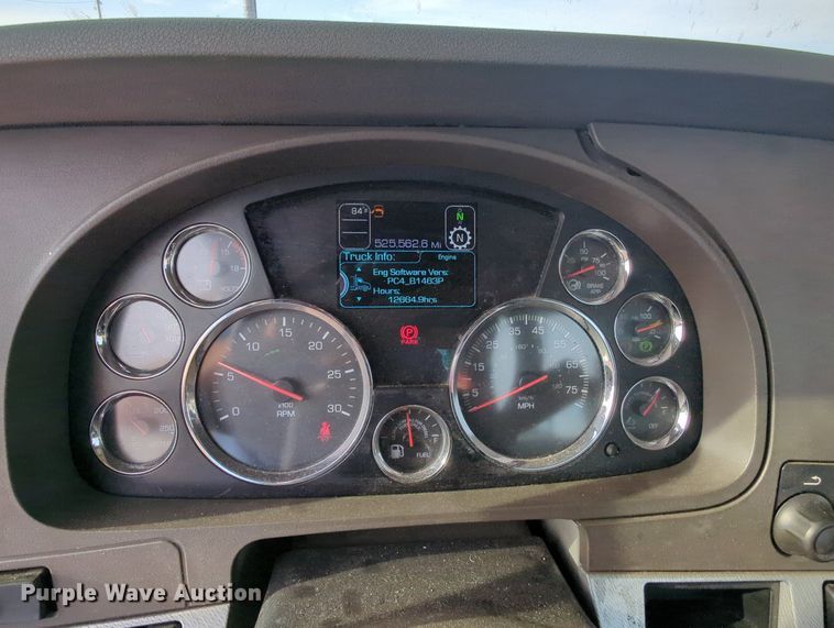 image for item MY9820 2019 Kenworth T680  semi truck