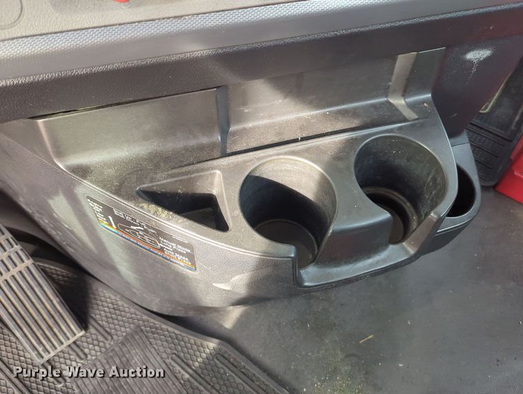 image for item MY9821 2020 Freightliner Cascadia 126  semi truck