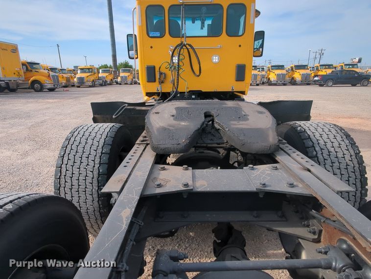 image for item MY9823 2019 Kenworth T680  semi truck