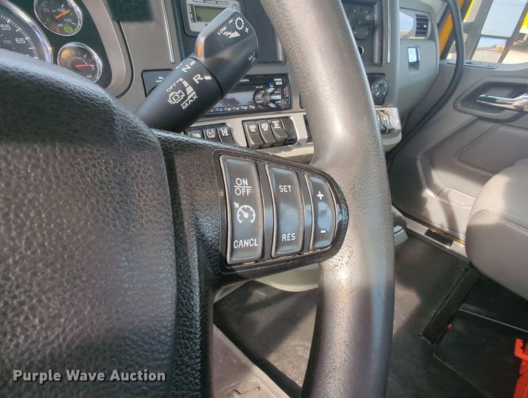 image for item MY9823 2019 Kenworth T680  semi truck