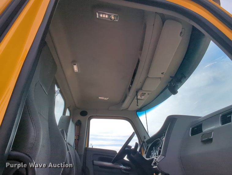 image for item MY9823 2019 Kenworth T680  semi truck