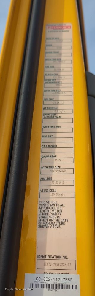 image for item MY9823 2019 Kenworth T680  semi truck