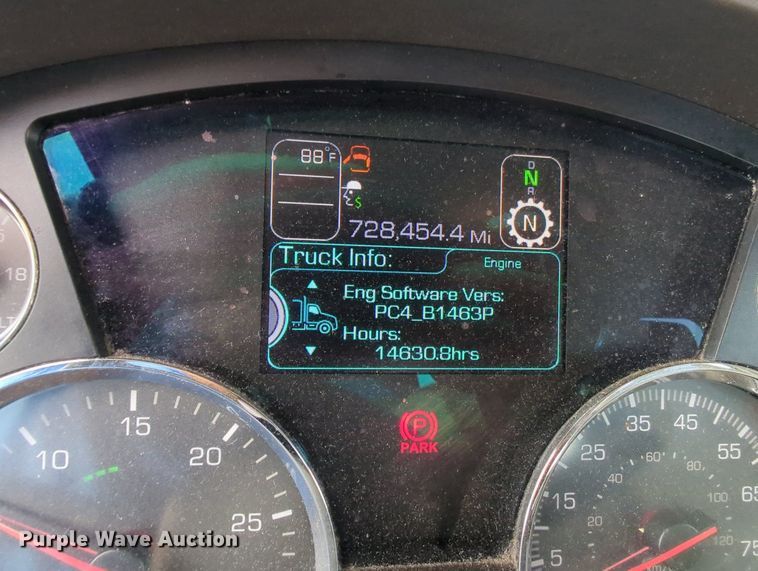 image for item MY9825 2019 Kenworth T680  semi truck