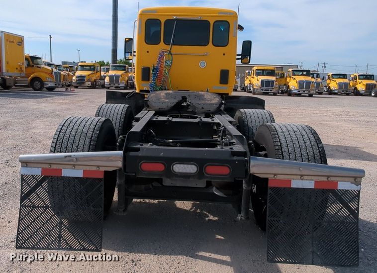 image for item MY9826 2020 Kenworth T680  semi truck