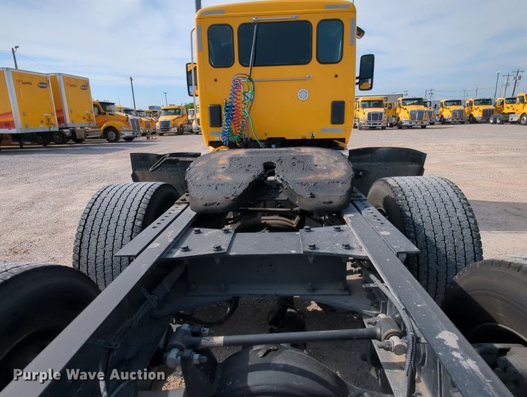 image for item MY9826 2020 Kenworth T680  semi truck