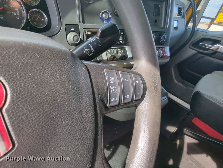 image for item MY9826 2020 Kenworth T680  semi truck