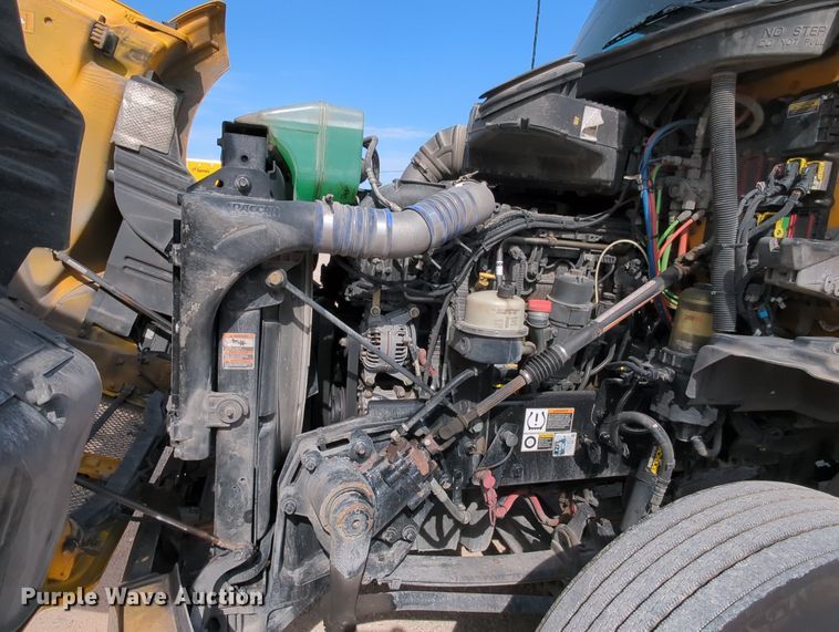 image for item MY9826 2020 Kenworth T680  semi truck