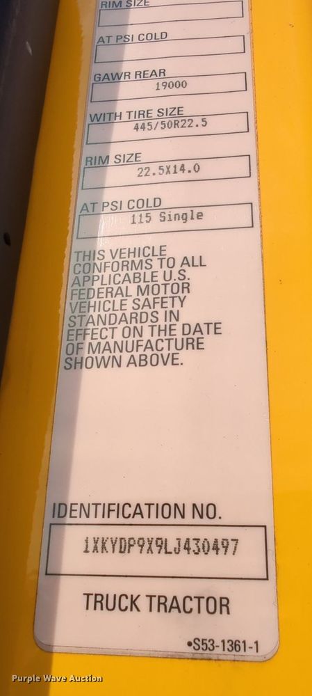 image for item MY9826 2020 Kenworth T680  semi truck