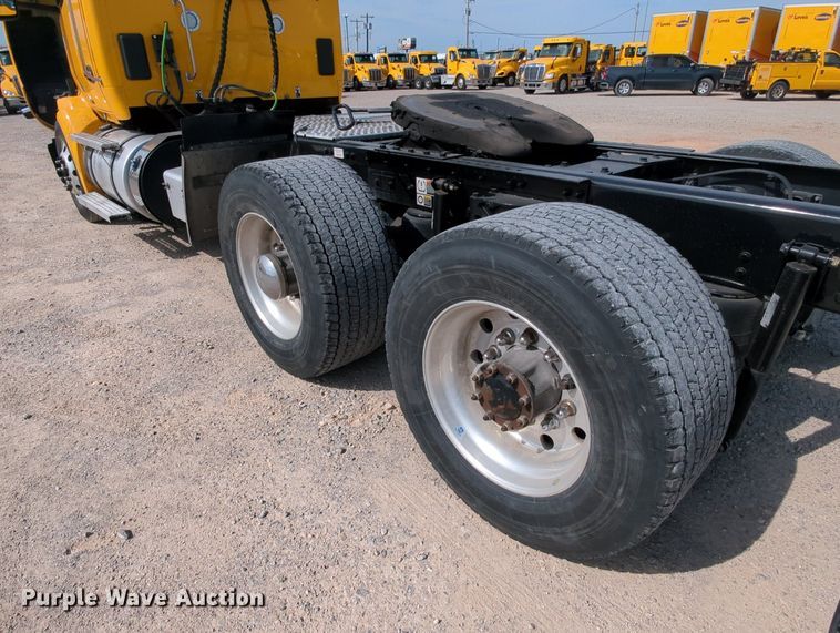 image for item MY9827 2020 Kenworth T680  semi truck