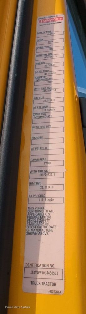 image for item MY9827 2020 Kenworth T680  semi truck