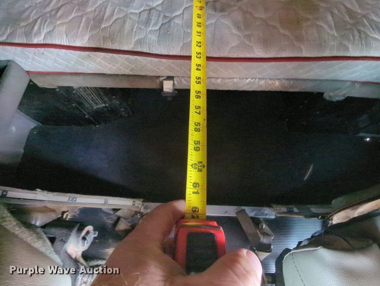 image for item MY9832 2017 Kenworth T800  semi truck