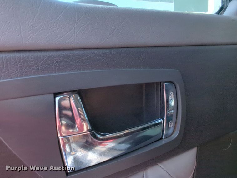 image for item MY9833 2016 Kenworth T800  semi truck