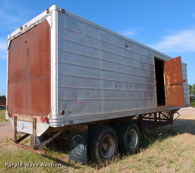 image for item MY9874 1951 Trail Mobile  dry van trailer