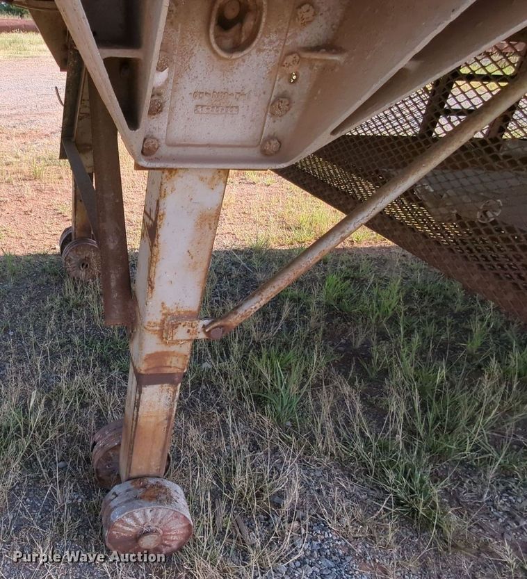 image for item MY9874 1951 Trail Mobile  dry van trailer