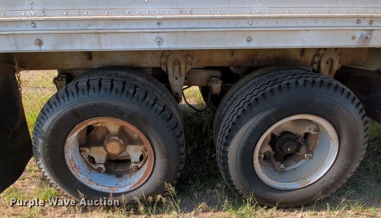 image for item MY9874 1951 Trail Mobile  dry van trailer