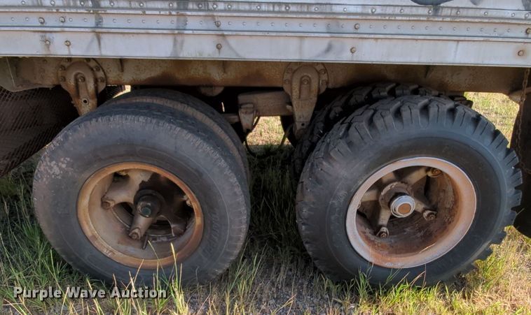 image for item MY9874 1951 Trail Mobile  dry van trailer