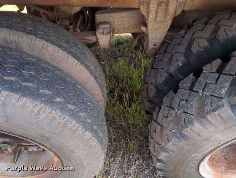 image for item MY9874 1951 Trail Mobile  dry van trailer