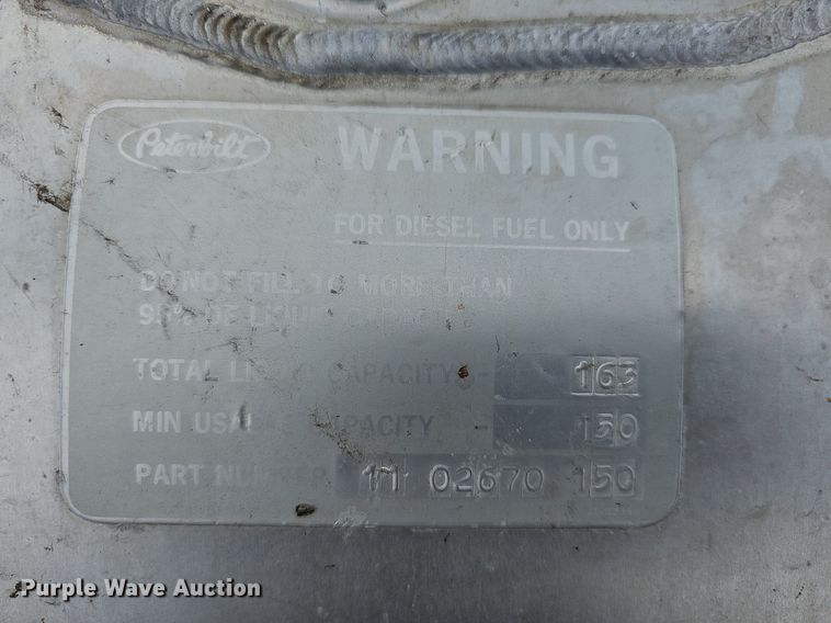 image for item NU9068 (3) fuel tanks