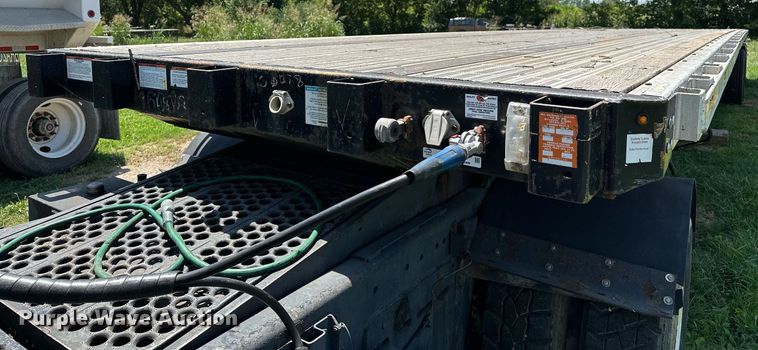 image for item OC9111 2016 Great Dane  flatbed trailer