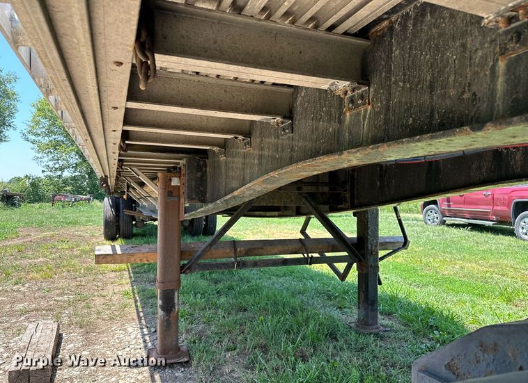 image for item OC9111 2016 Great Dane  flatbed trailer