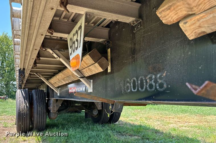 image for item OC9111 2016 Great Dane  flatbed trailer
