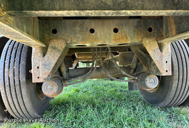 image for item OC9111 2016 Great Dane  flatbed trailer