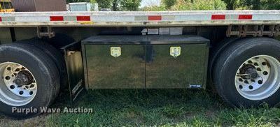 image for item OC9111 2016 Great Dane  flatbed trailer