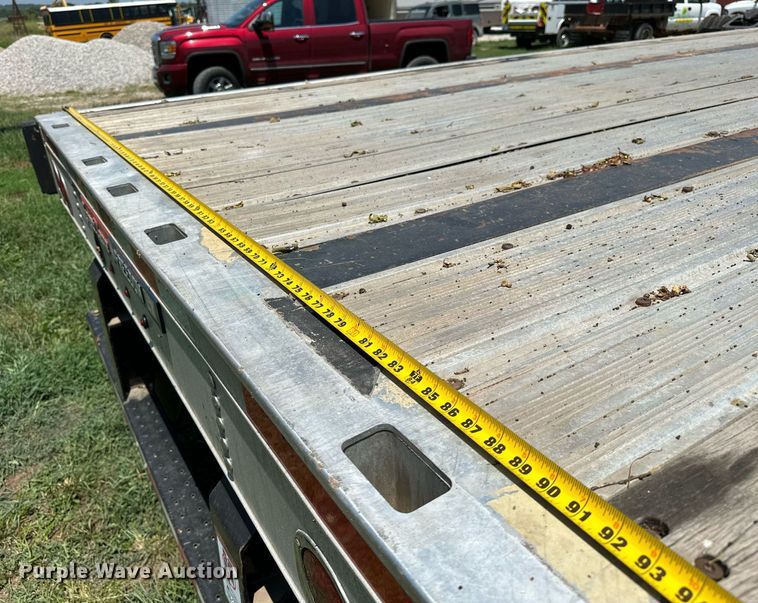 image for item OC9111 2016 Great Dane  flatbed trailer