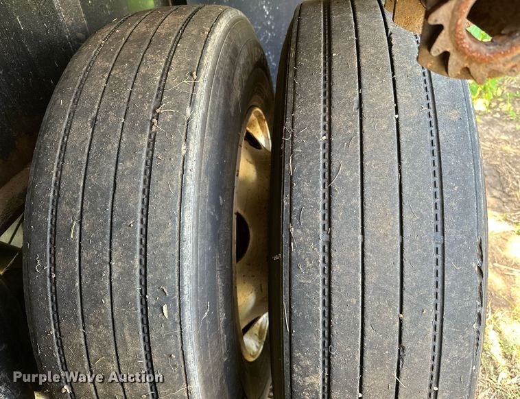 image for item OC9111 2016 Great Dane  flatbed trailer